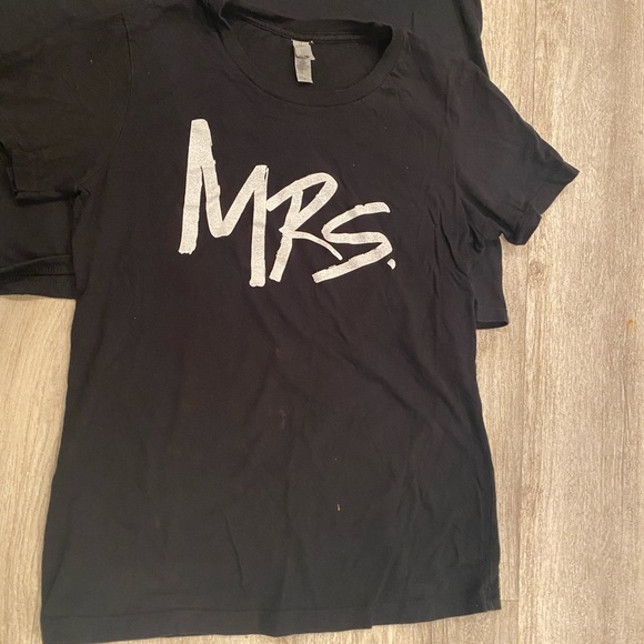 BUNDLE of 2 MR & MRS couple matching black shirts - Picture 4 of 5